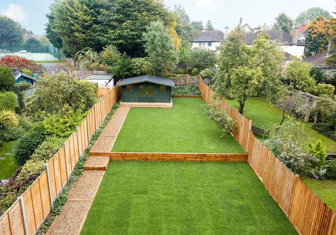 Landscaping to the boundary