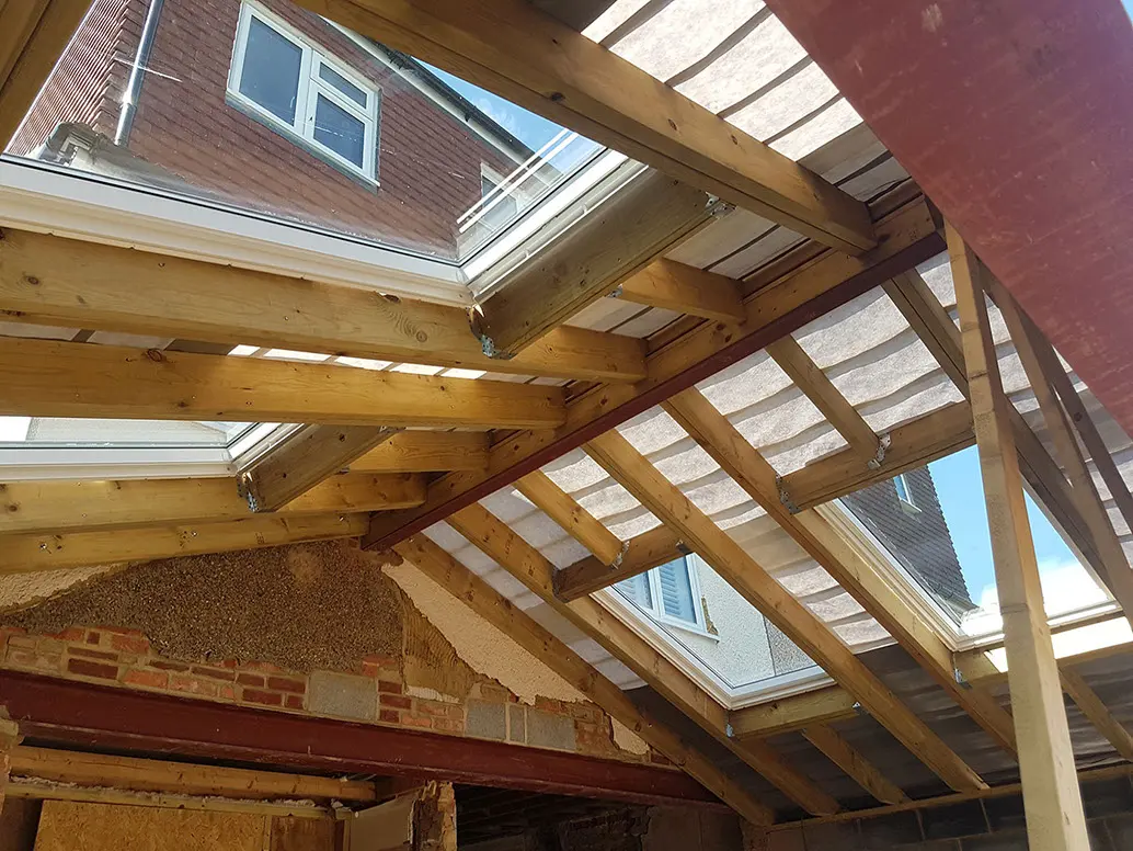 Vaulted ceiling structure