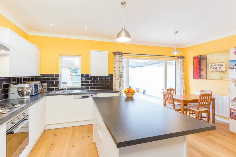 Kitchen diner